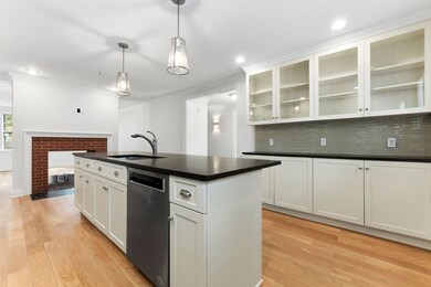 244 High St unit 1, Newburyport, MA 01950 - photo 5