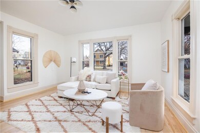 1060 26th St, Des Moines, IA 50311 - photo 4