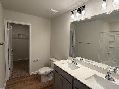 105 Riddle St, Laurens, SC 29360 - photo 6