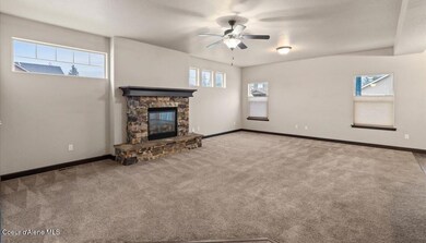 07- Gas Fireplace