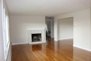 31 Mary Ann Dr, Worcester, MA 01606 - photo 4