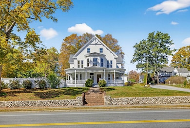 84 E Broadway, Derry, NH 03038 - photo 3