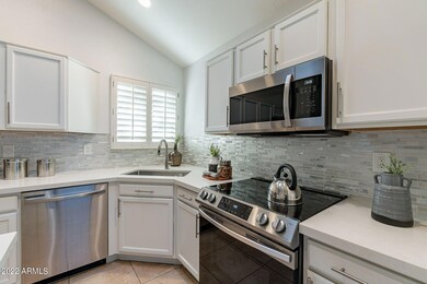 75th kitchen close
