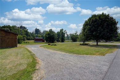 531 Hamlin Center Rd, Hilton, NY 14468 - photo 3