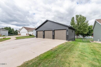 910 20th St SE-4