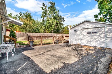 502 Mason St, Tomball, TX 77375 - photo 5