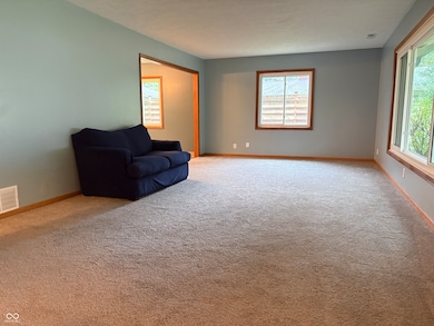 8415 S Delaware St, Indianapolis, IN 46227 - photo 4