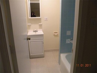 69 Pine St, Stoneham, MA 02180 - photo 3