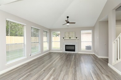 7851 Terra Cotta Dr, Houston, TX 77040 - photo 3