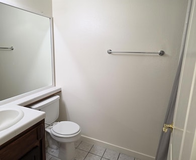 459 E Pebble Beach Dr, Fresno, CA 93730 - photo 5