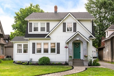 631 S Main 3