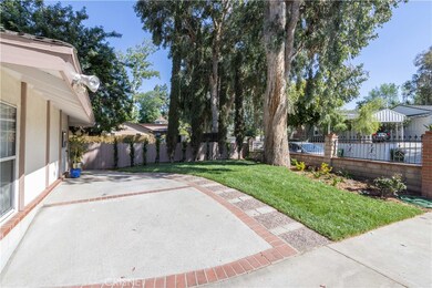 22133 Avenue Morelos, Woodland Hills, CA 91364 - photo 4
