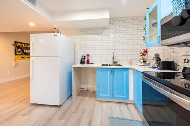 Lafayette Condominiums unit 21, Coral Springs, FL 33065 - photo 3