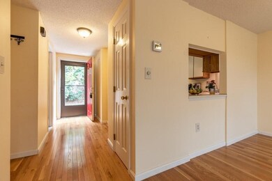177 Winter St unit 8, Saugus, MA 01906 - photo 5