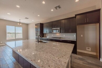 Stonebridge - LOT 15 - Lancaster -Kitche