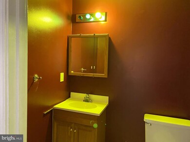 7510 Clemson Ct, Manassas, VA 20109 - photo 7