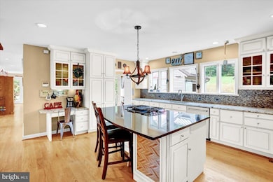 878 Freemansville Rd, Reading, PA 19607 - photo 6