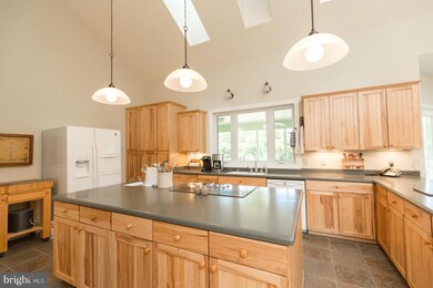 624 Calamus Ln, Strasburg, VA 22657 - photo 5