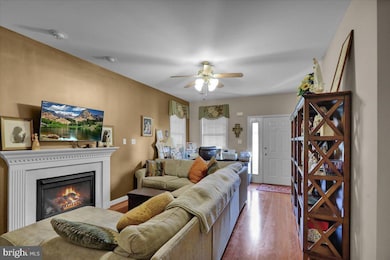 204 Springmont Dr, Reading, PA 19610 - photo 4