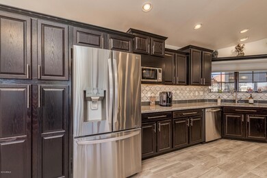 Great storage and pullouts in cabinets