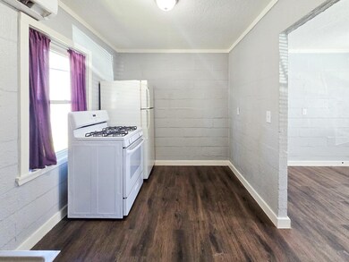415 N Beauregard St unit 6, Alvin, TX 77511 - photo 4