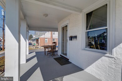 226 Rutledge Ave, Folsom, PA 19033 - photo 4