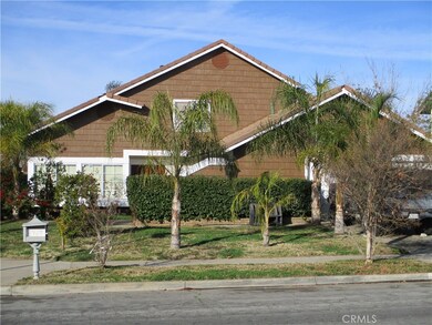 24290 Via Vargas Dr, Moreno Valley, CA 92553 - photo 4