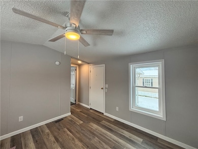 230 Crabapple Dr, Canandaigua, NY 14424 - photo 3