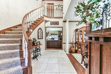 1402 Silverleaf Dr, Friendswood, TX 77546 - photo 2