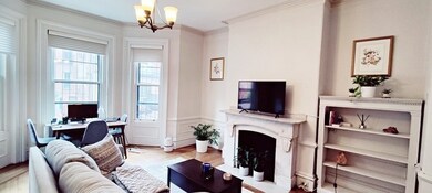 387 Beacon St unit 2, Boston, MA 02116 - photo 4