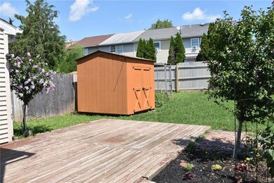 535 Colonial Dr, East Greenville, PA 18041 - photo 4