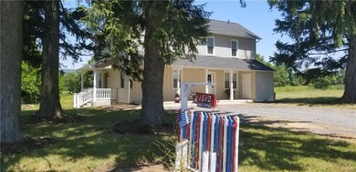 1812 Pen Argyl Rd, Pen Argyl, PA 18072 - photo 2