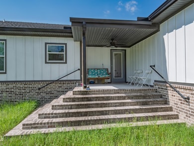 344 Lily Cir, Eastpoint, FL 32328 - photo 4