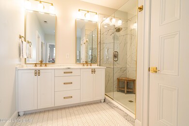 6415 Meeting Street-86