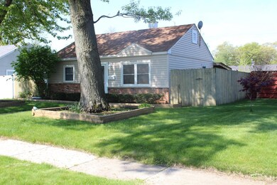 238 N Wiggs St, Griffith, IN 46319 - photo 2