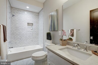 815 5th St NE unit 2, Washington, DC 20002 - photo 6