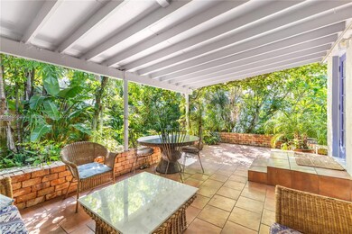 Back Covered Pergola