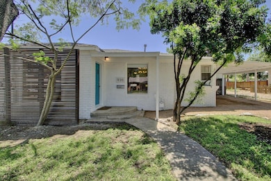 935 E 53 1 2 St, Austin, TX 78751 - photo 2