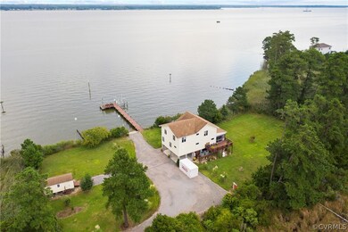 531 Shellfield Rd, Dunnsville, VA 22454 - photo 3