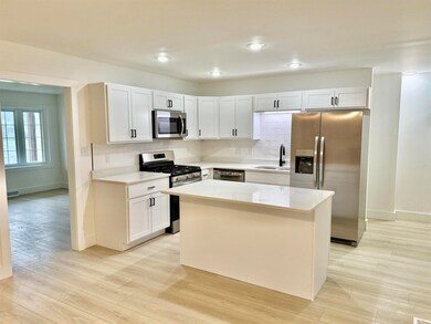 404 S Hickory Dr, Bloomington, IN 47403 - photo 2