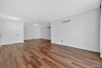 10328 Forest Brook Ln unit H, Saint Louis, MO 63146 - photo 5