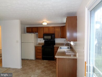 1109 Patriot Ln, Bowie, MD 20716 - photo 5