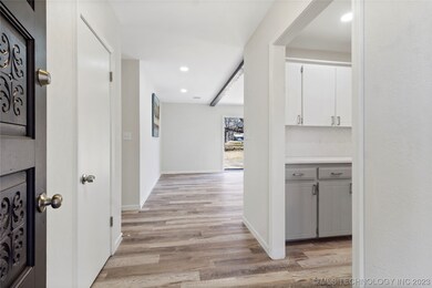 9805 S 235th East Ave, Broken Arrow, OK 74014 - photo 3