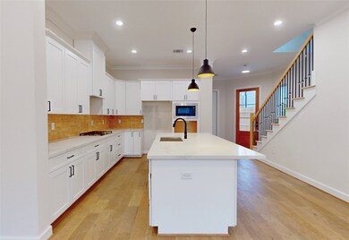 1102 Cordell St unit b, Houston, TX 77009 - photo 5