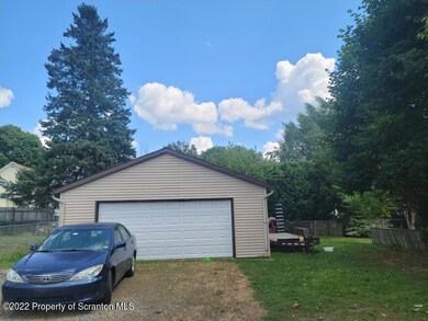 315 S Sherman Ave, Scranton, PA 18504 - photo 3