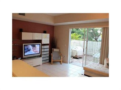 10917 NW 43rd Ln, Doral, FL 33178 - photo 3