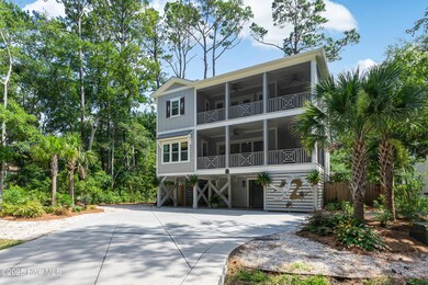 2803 W Yacht Dr Oak Island