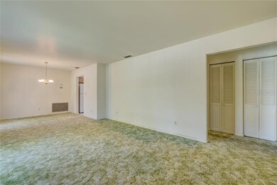 7004 Halifax Ct, Tampa, FL 33615 - photo 6