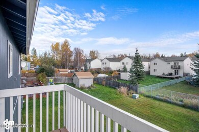 30-Balcony_ELI05935
