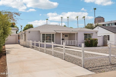 511 E Cheery Lynn Rd, Phoenix, AZ 85012 - photo 2